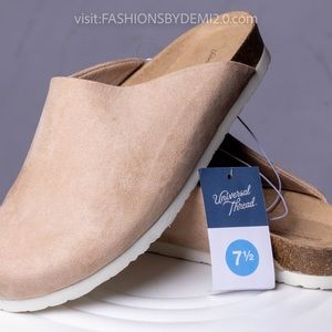 Universal Thread Faux Suede Bev Flat Slip On Shoes Tan Beige Size 7.5 NWOB